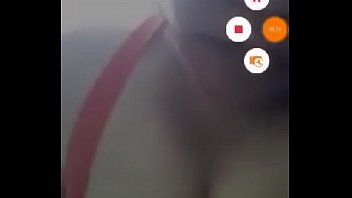 Shina showing boobs on imo