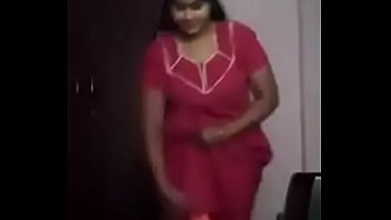 VID-20140211-PV0001-Tondiarpet (IT) Tamil 46 yrs old married hot and sexy housewife aunty undressing her nighty (Maroon), showing her full nude body and recording it her mobile phone sex porn video
