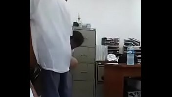 Teacher sex with student in lab