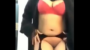 Babe mama across the world sent mee diss sexty ass video
