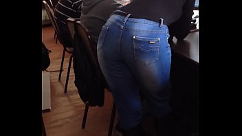 ass in jeans getting cancer