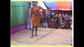 DESI HOT BHABHI NUDE DANCE ON STAGE (Stop Jerking Off! Try It: D‍ailyFuc‍k.org)