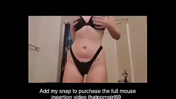 Girl puts frozen mouse in her pussy