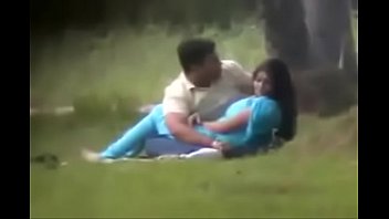 College girl outdoor romance with lover - Indian Porn Videos.MP4