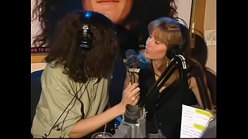 Howard Stern kisses & massages Gretchen Becker(Actress) ass.