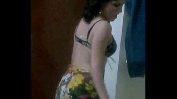 .com – super sexy pakistani girl dancing in private dance party