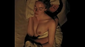 Emma Stone beuatiful nude scene in 'The Favorite'