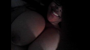 WEB CAM Crystal playing with them titties for me